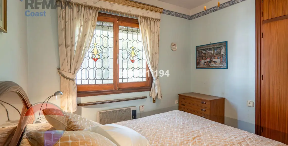 Sale of detached villa in Chilches 40