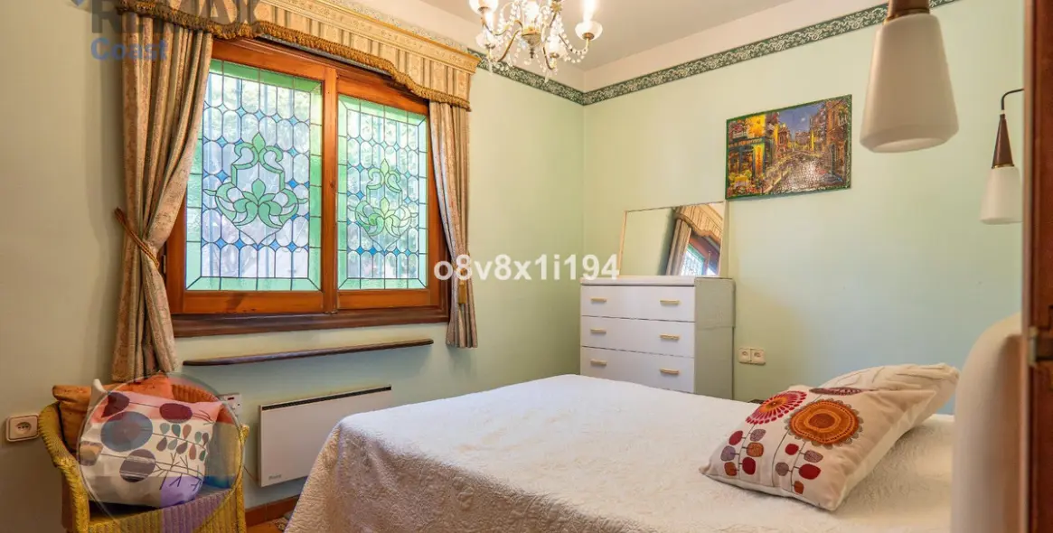 Sale of detached villa in Chilches 43