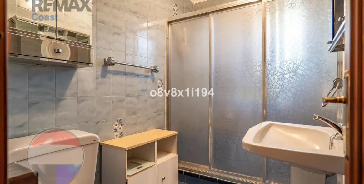Sale of detached villa in Chilches 50