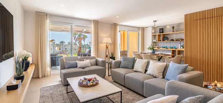 Venta de adosado en Estepona 2