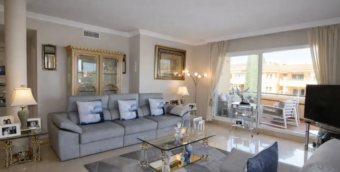 Продажа пентхауса в Elviria 2