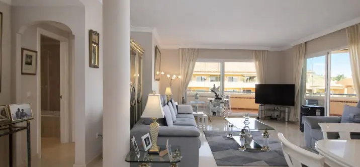 Продажа пентхауса в Elviria 2
