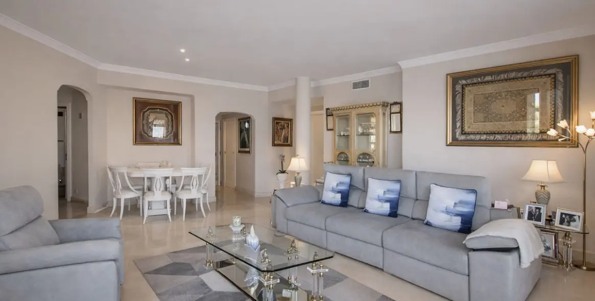 Продажа пентхауса в Elviria 14