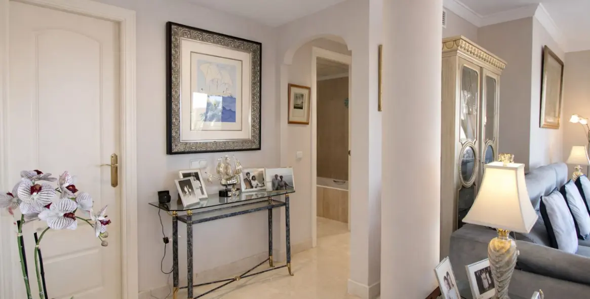 Продажа пентхауса в Elviria 15
