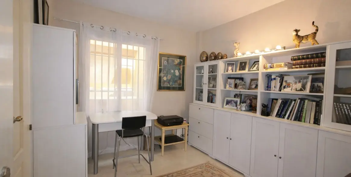Продажа пентхауса в Elviria 30