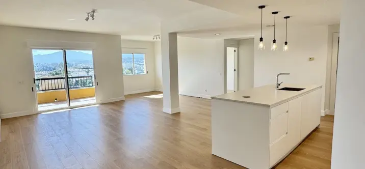 Продажа апартаментов на среднем этаже в San Pedro de Alcántara 2