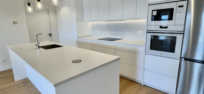 Продажа апартаментов на среднем этаже в San Pedro de Alcántara 4