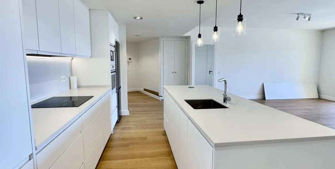 Продажа апартаментов на среднем этаже в San Pedro de Alcántara 6