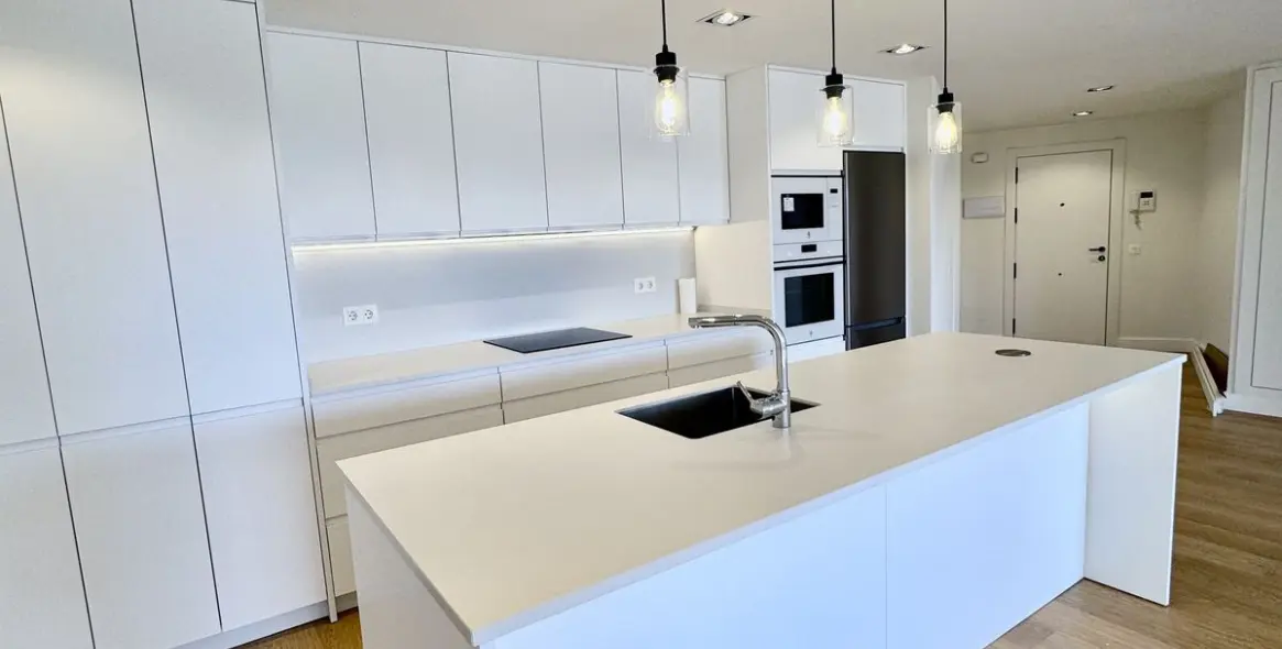 Продажа апартаментов на среднем этаже в San Pedro de Alcántara 11