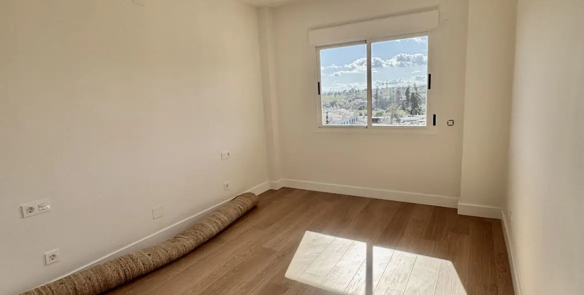 Продажа апартаментов на среднем этаже в San Pedro de Alcántara 19