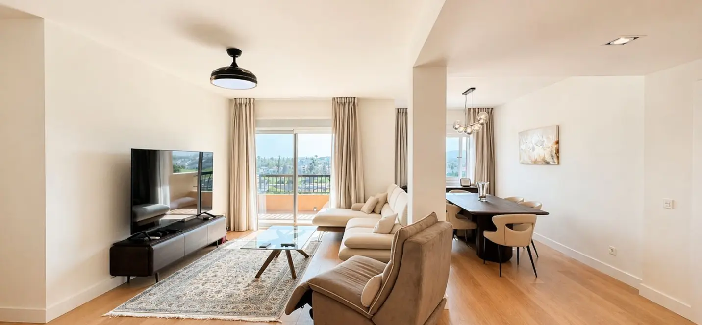 Venta de apartamento en planta media en San Pedro de Alcántara 4