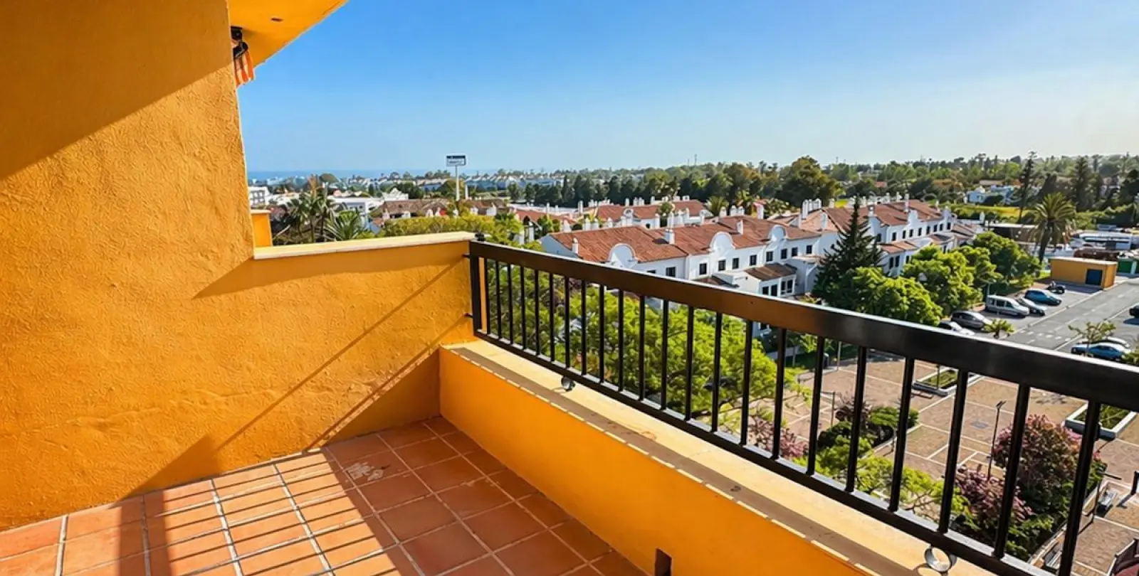 Продажа апартаментов на среднем этаже в San Pedro de Alcántara 7
