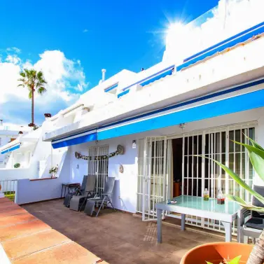 Sale of ground floor apartment in Puerto Banús