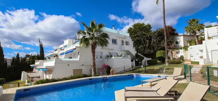 Продажа апартаментов на первом этаже в Puerto Banús 1