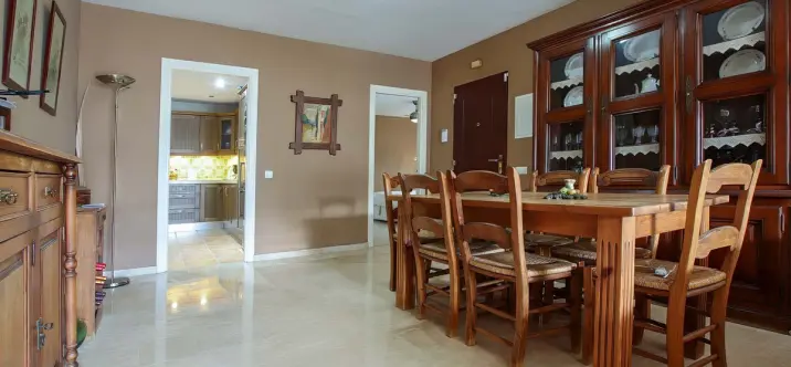 Продажа апартаментов на первом этаже в Puerto Banús 3