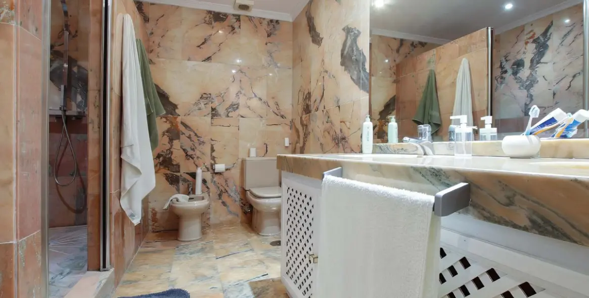 Продажа апартаментов на первом этаже в Puerto Banús 14