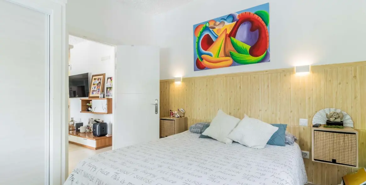 Продажа  отдельно стоящей виллы в Estepona 15