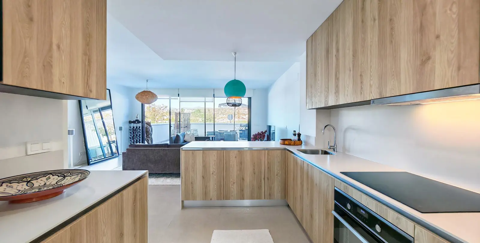 Sale of semi-detached house in Estepona 2