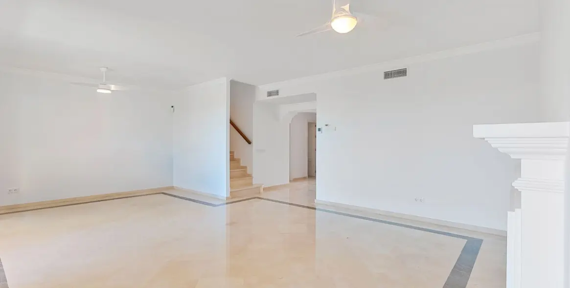 Продажа таунхауса в Atalaya 9