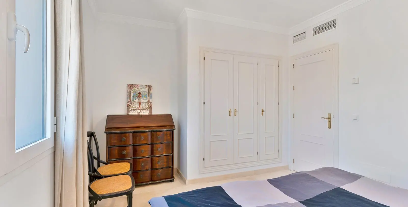 Sale of townhouse in Atalaya 18