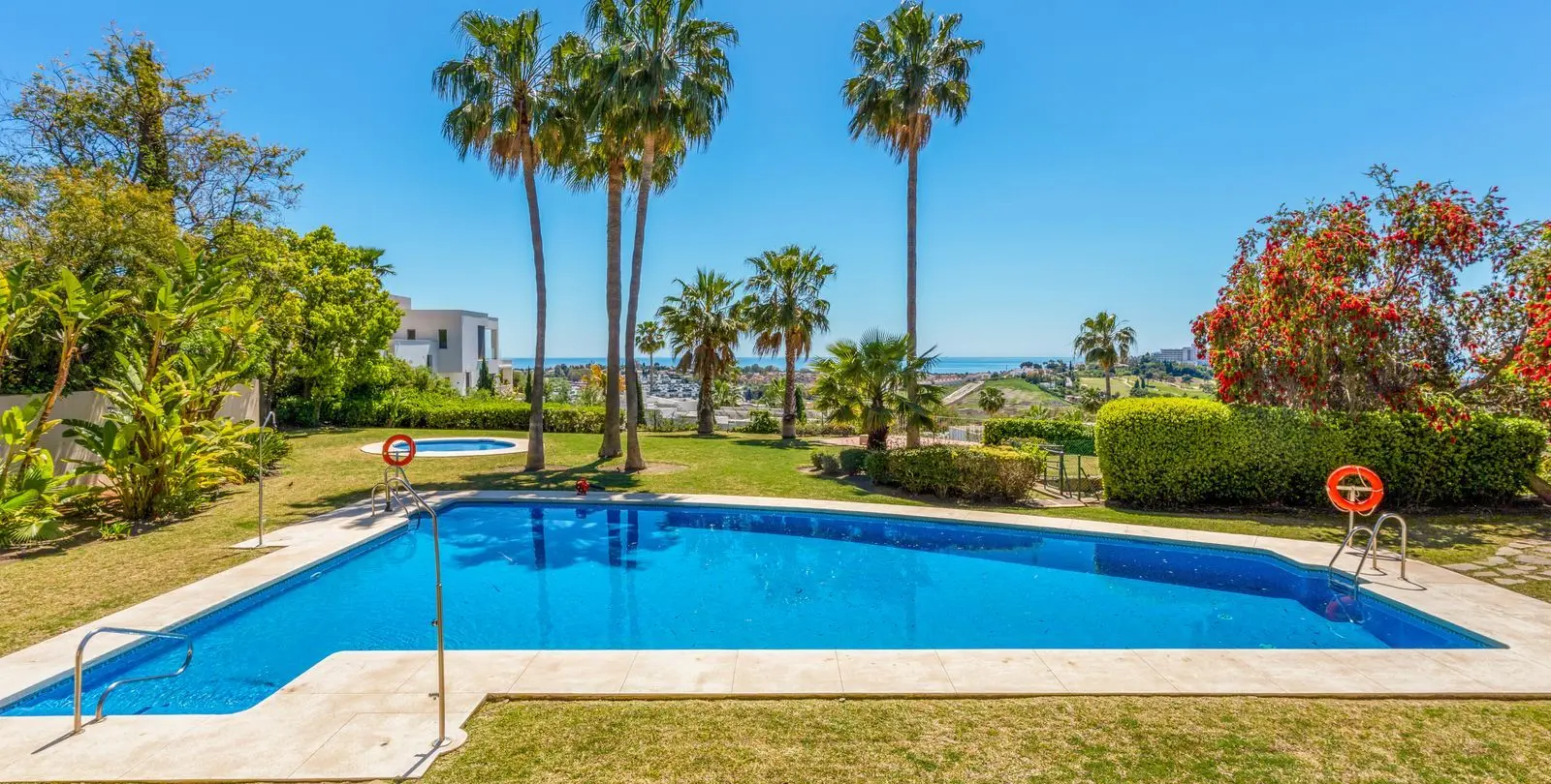 Sale of townhouse in Atalaya 30