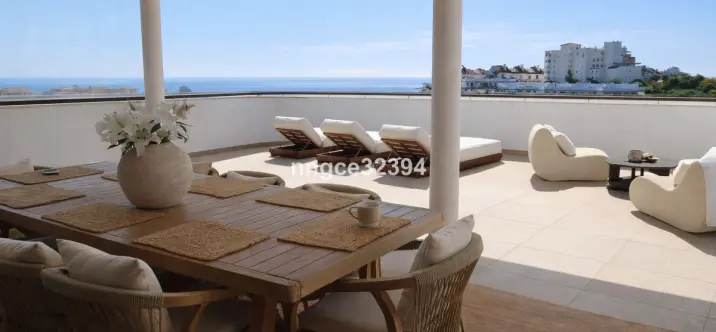 Продажа апартаментов на среднем этаже в Estepona 2