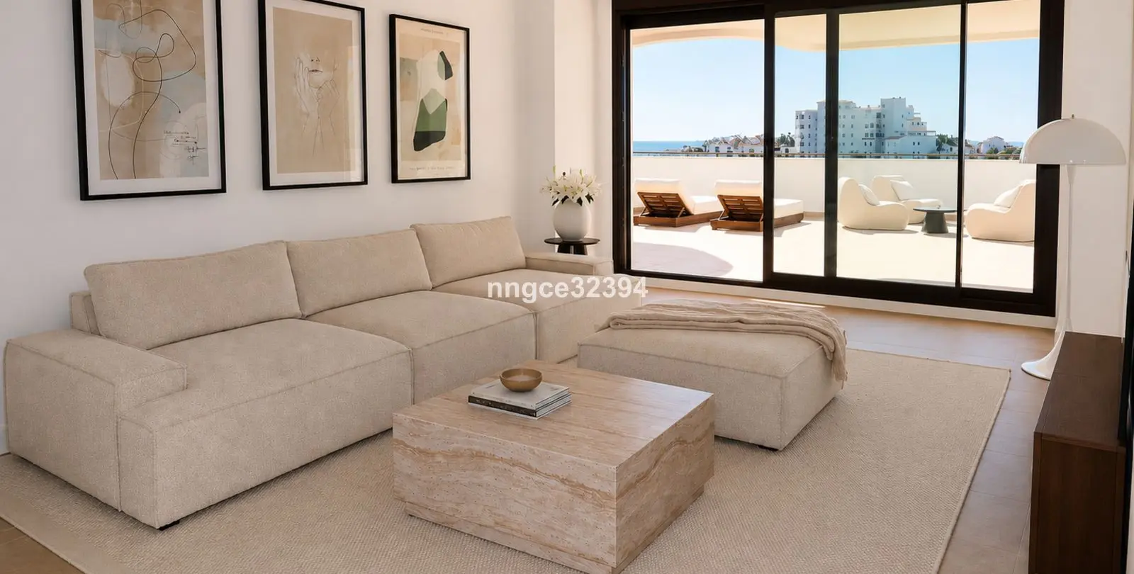 Sale of middle floor apartment in Estepona 6