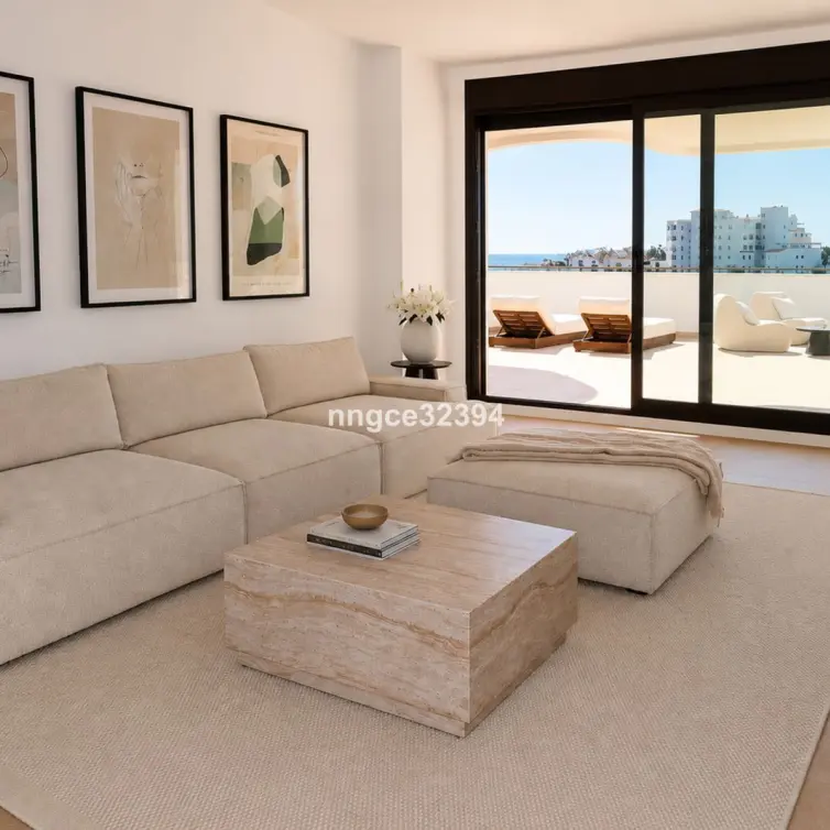 Sale of middle floor apartment in Estepona