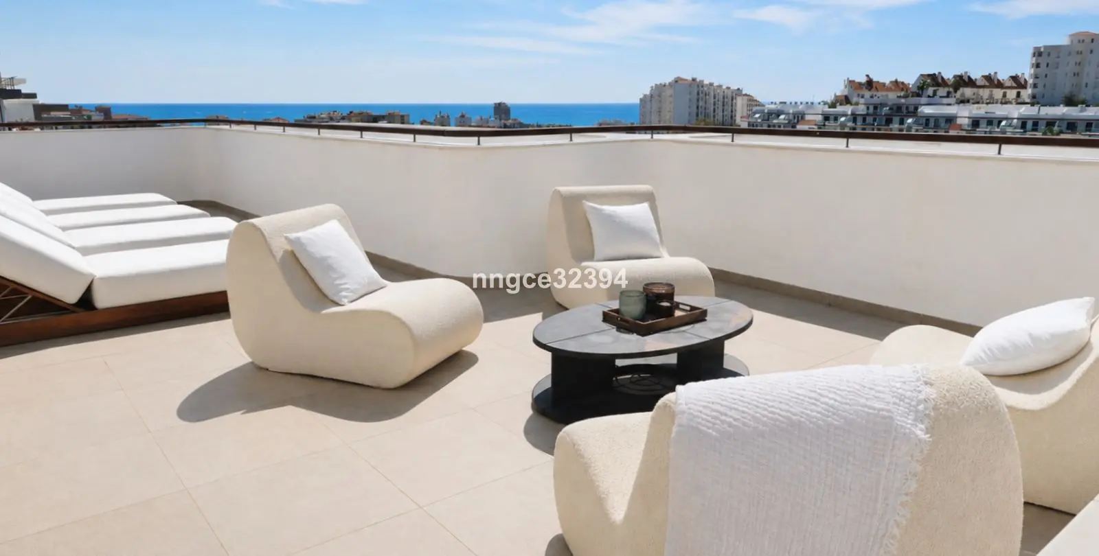 Sale of middle floor apartment in Estepona 25
