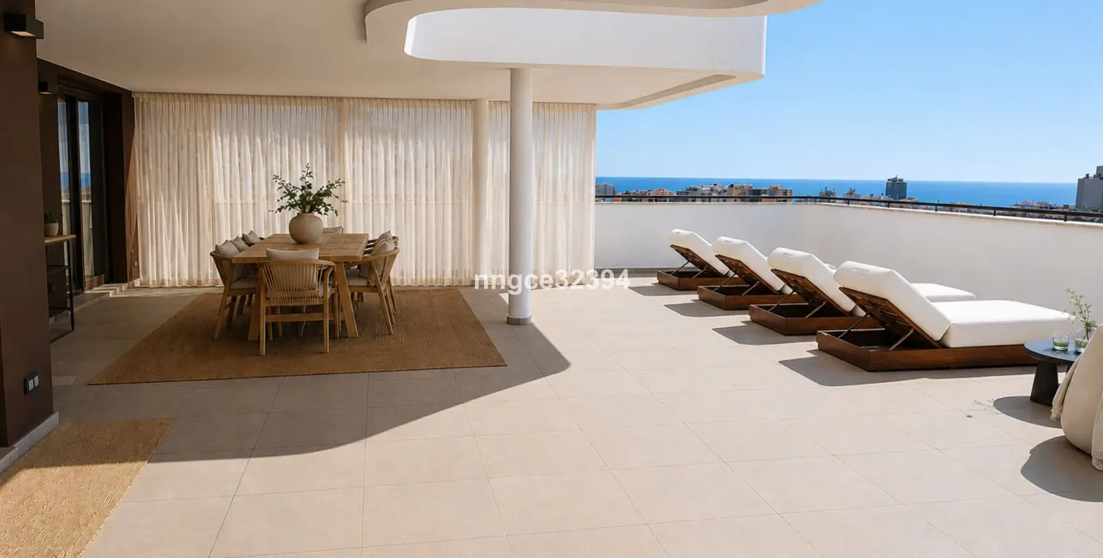 Sale of middle floor apartment in Estepona 30