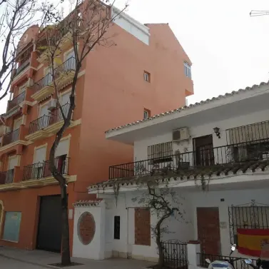 Продажа  жилого участка в Fuengirola