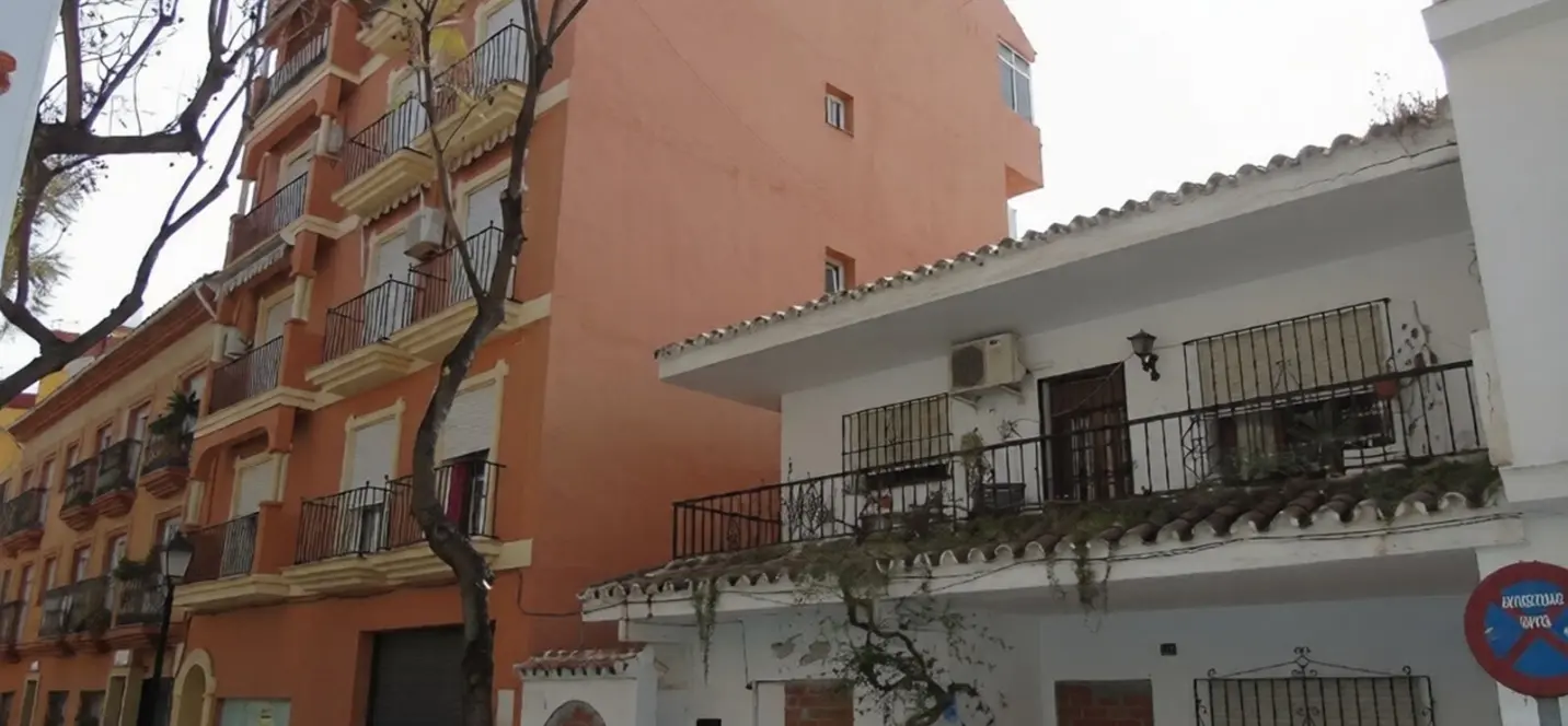 Sale of residential plot in Fuengirola 0