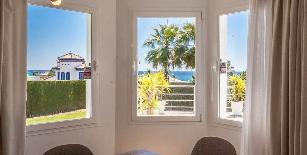 Venta de villa independiente en Estepona 9