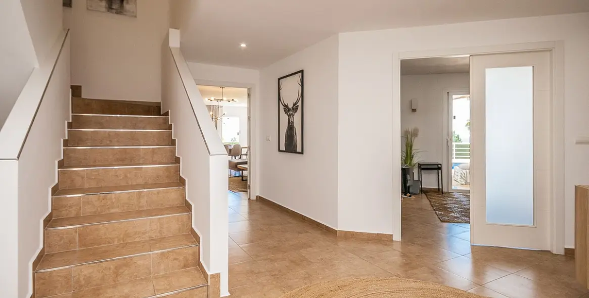 Venta de villa independiente en Estepona 11