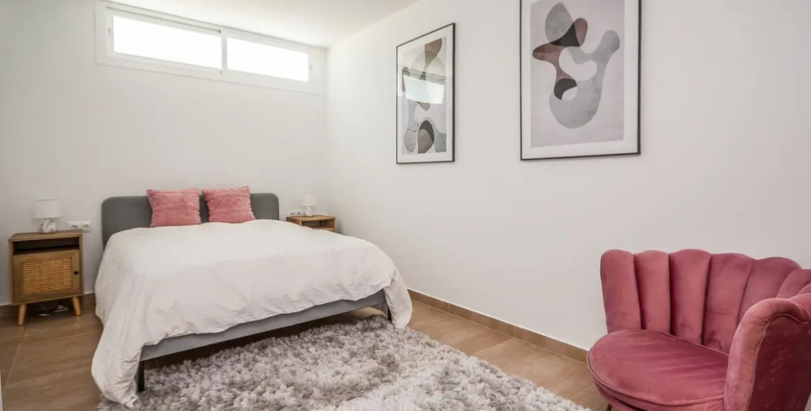 Venta de villa independiente en Estepona 24