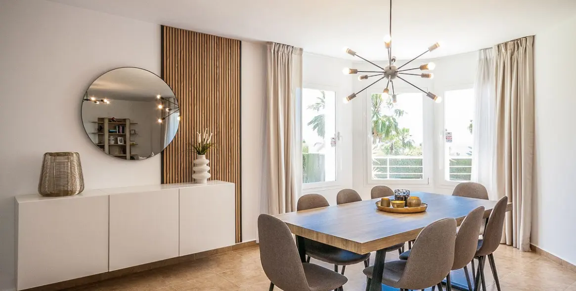 Venta de villa independiente en Estepona 25