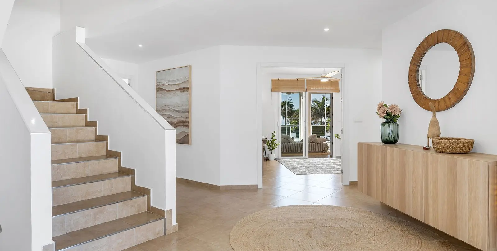 Продажа  отдельно стоящей виллы в Estepona 12