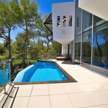 Long-term rent of detached villa in Sierra Blanca