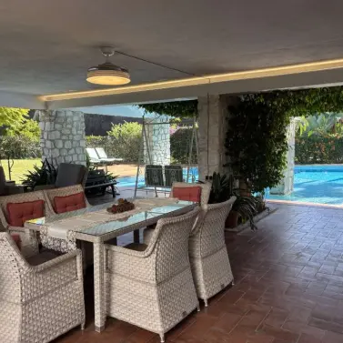 Продажа  отдельно стоящей виллы в Marbella