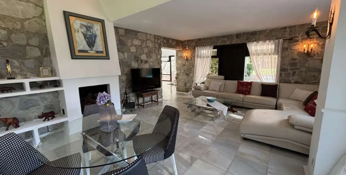 Venta de villa independiente en Marbella 6