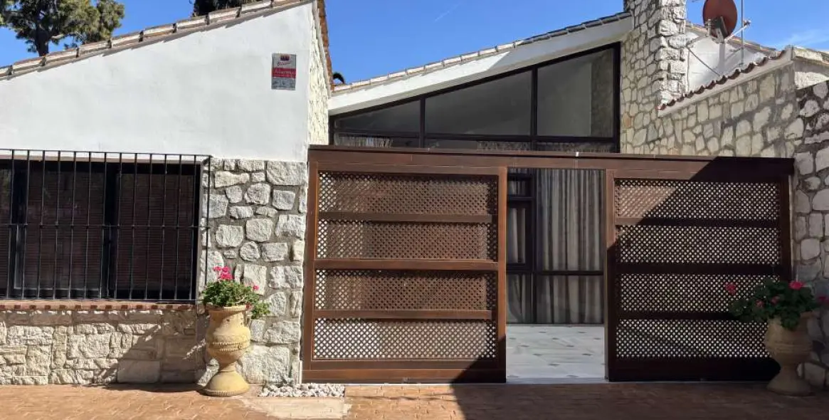 Venta de villa independiente en Marbella 24