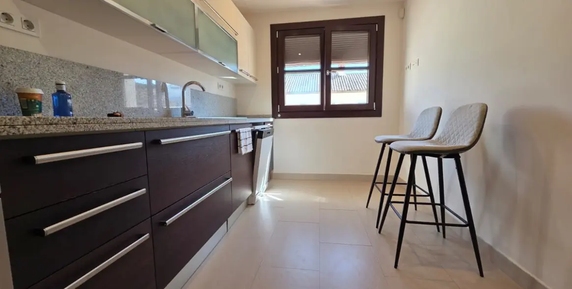 Alquiler a largo plazo de casa pareada en Benahavís 13