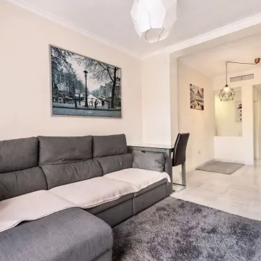 Venta de apartamento en planta media en Hacienda del Sol