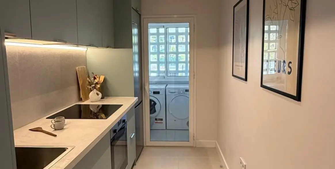 Sale of middle floor apartment in Nueva Andalucía 6