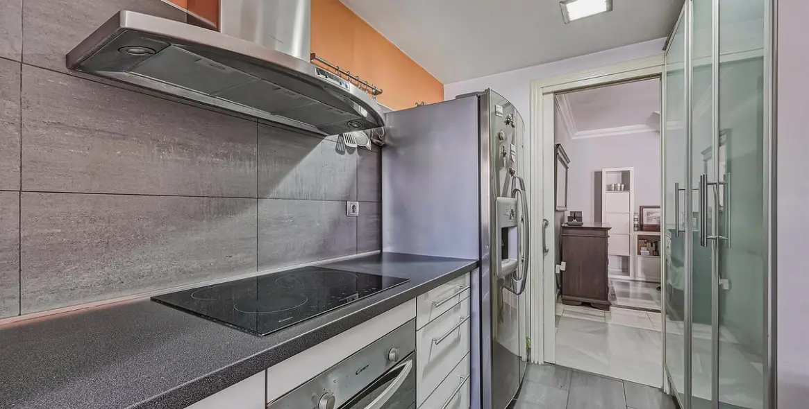 Продажа двухуровневых апартаментов в Nagüeles 15