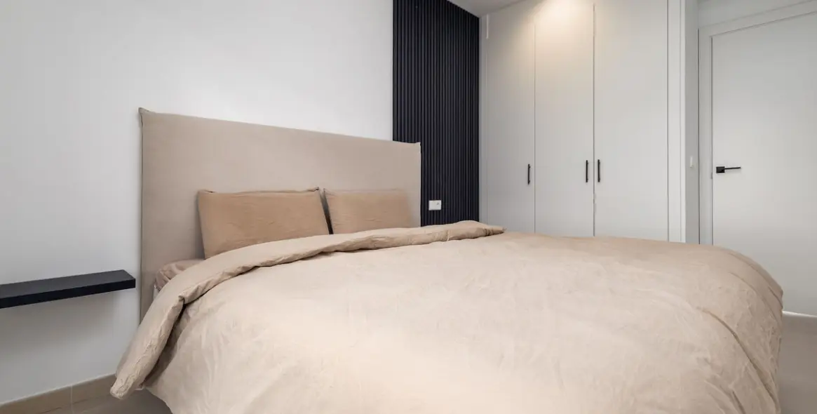 Продажа апартаментов на первом этаже в Cancelada 16