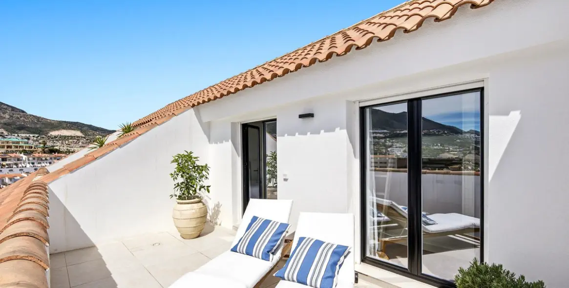 Venta de ático dúplex en Torrequebrada 10