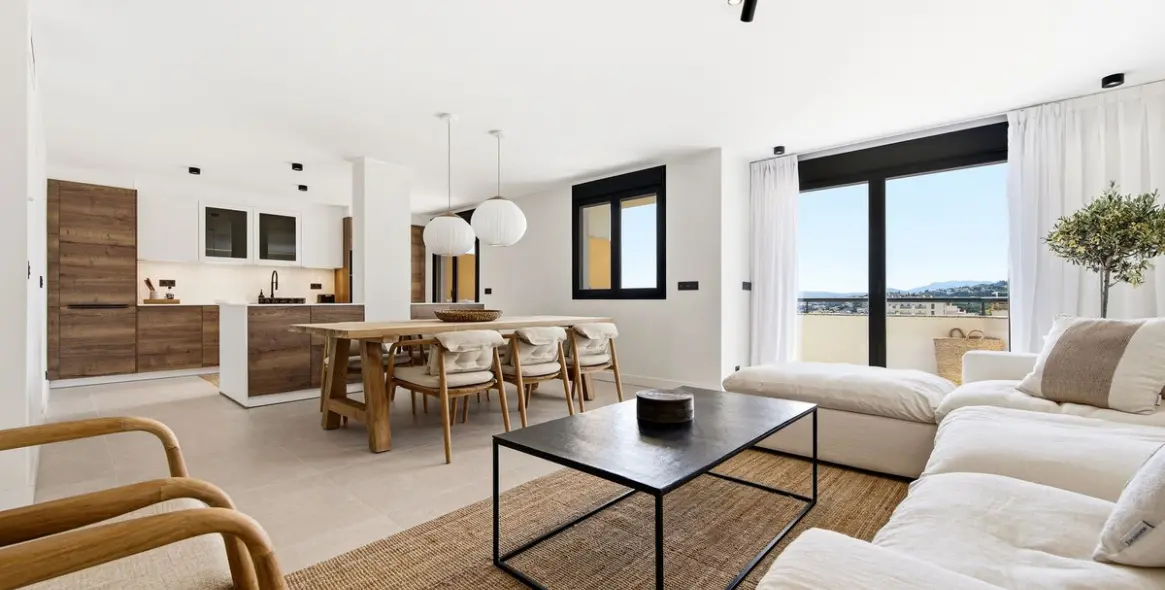 Venta de ático dúplex en Torrequebrada 12