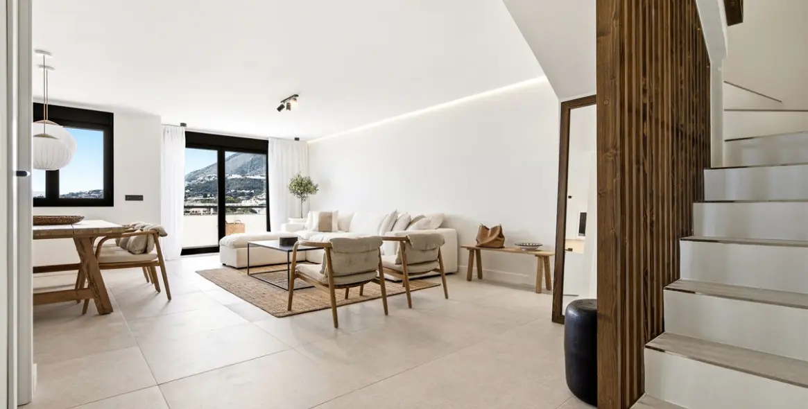 Venta de ático dúplex en Torrequebrada 17