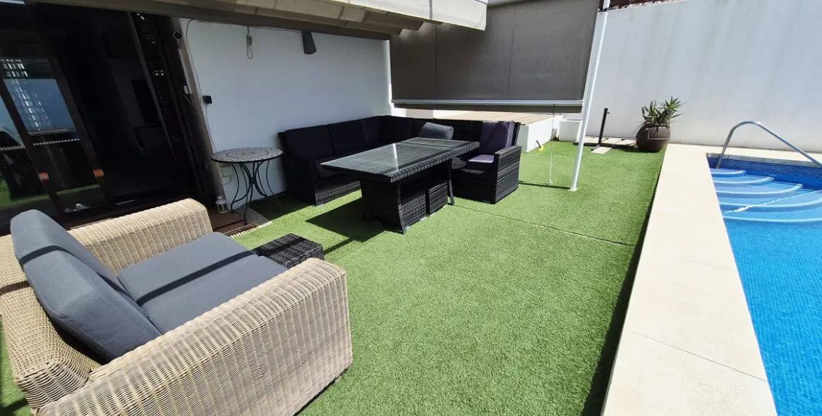 Продажа дома на две семьи в La Cala de Mijas 17